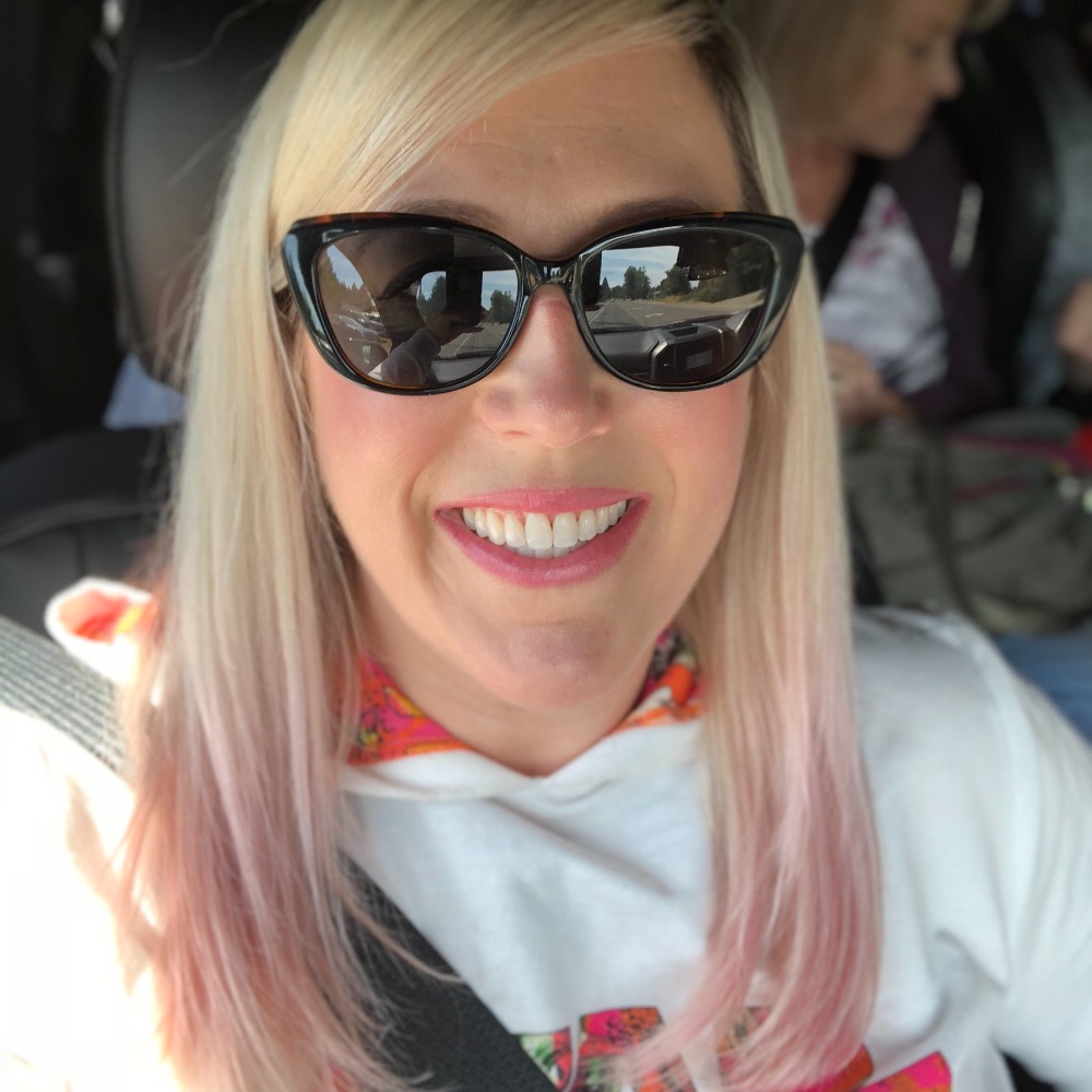 Meet your Posher, Liz